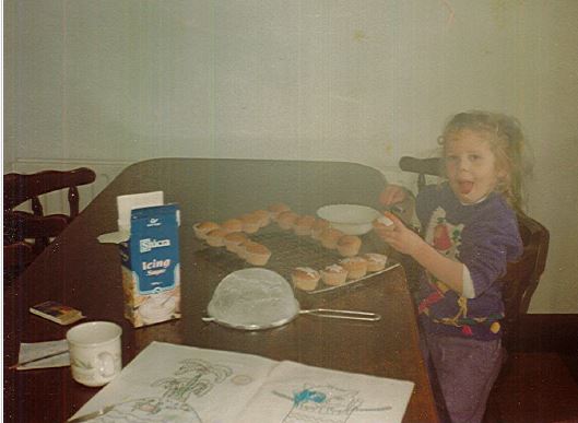 Shellys Childhood Bakes